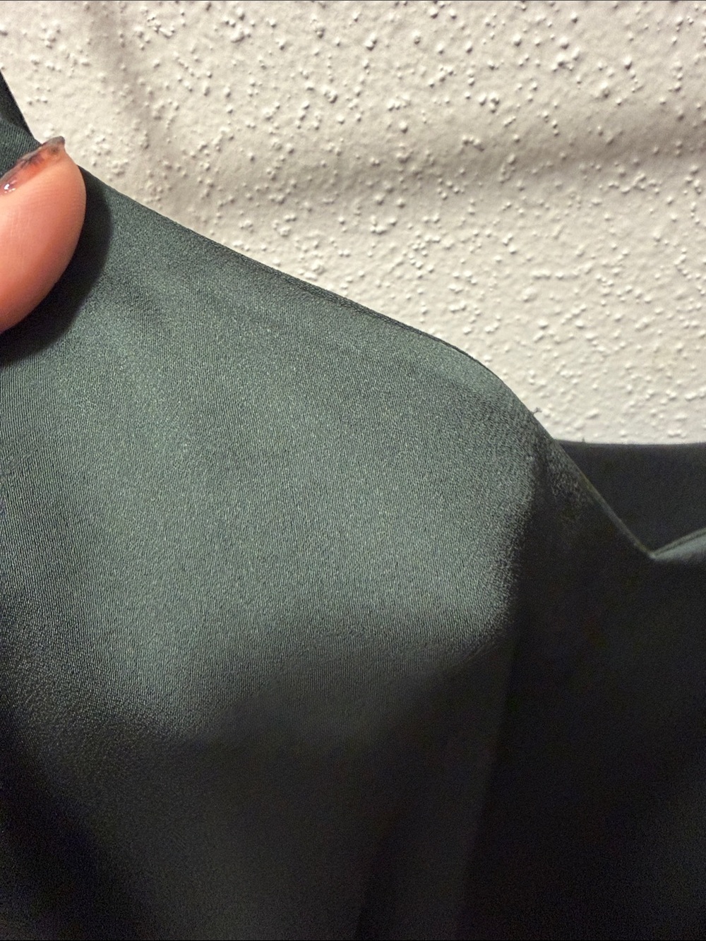 Express Reversable V-Neck Spaghetti Strap Camisole - Picture 5 of 5